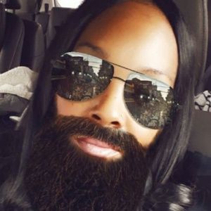 Meet your Posher, Ciara